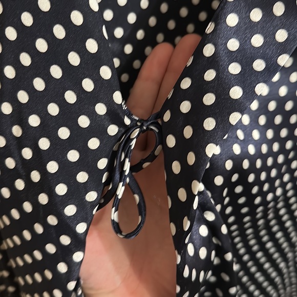 Vintage Nordstrom Lingerie polka dot short silky robe - Picture 4 of 5